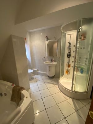 Photo 44- click for photo gallery